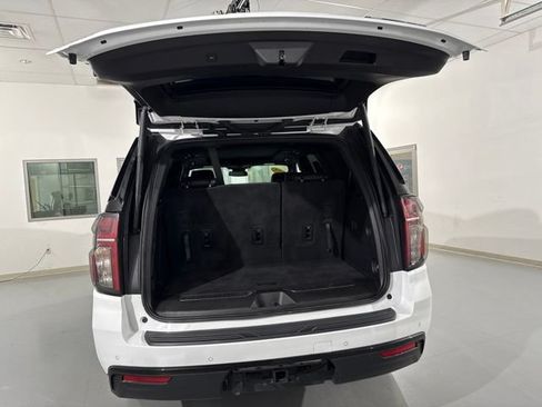 Used 2023 Chevrolet Tahoe RST AWD/4WD image 11