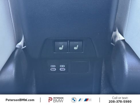 Used 2025 Toyota Prius Limited image 19