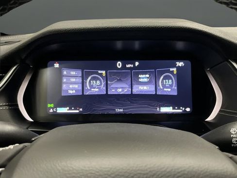 New 2025 Jeep Grand Cherokee L Altitude image 17