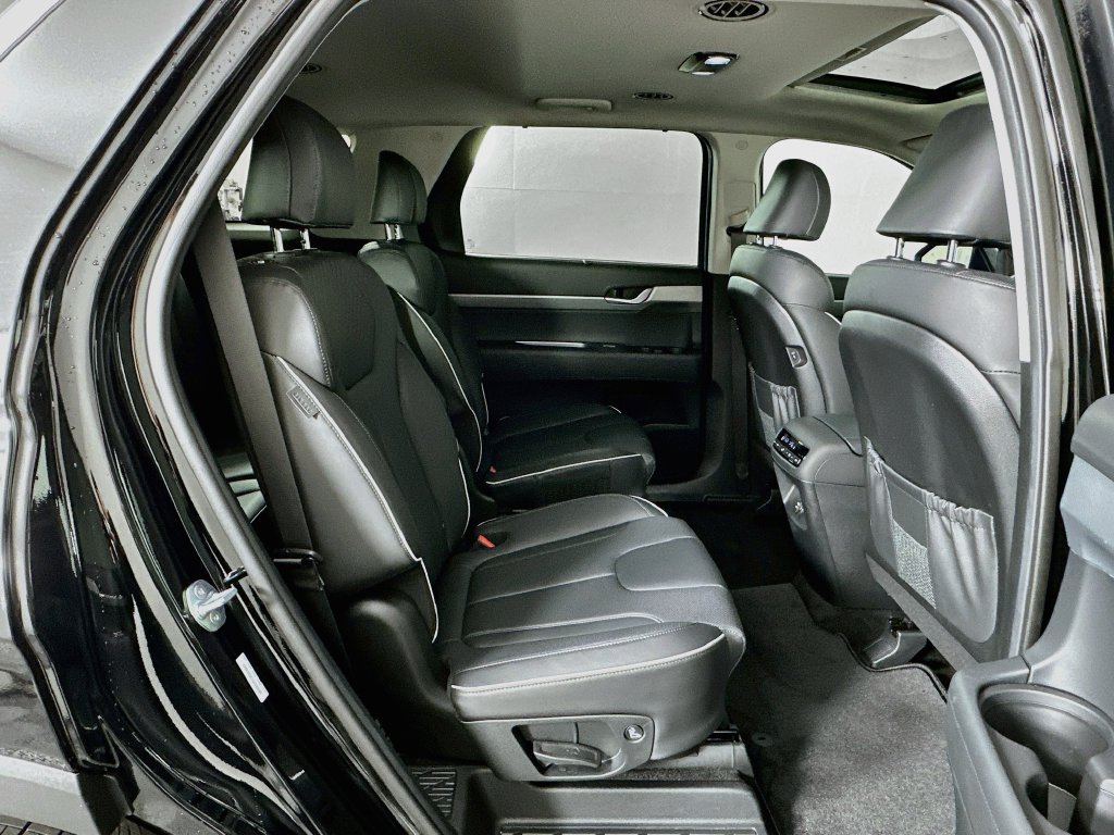 Certified 2025 Hyundai Palisade XRT FWD image 30