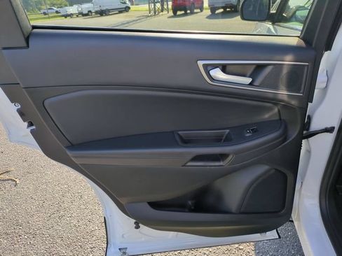 Used 2024 Ford Edge SEL AWD/4WD image 26