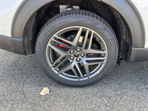 New 2026 Ford Explorer ST image 11