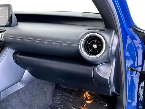 Used 2022 Lexus IS 350 F Sport RWD image 21