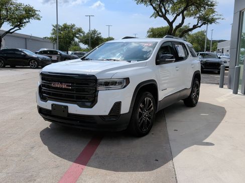 Used 2023 GMC Acadia SLE w/ Driver Convenience Package FWD image 5