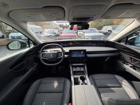 New 2026 Lincoln Nautilus Reserve image 10