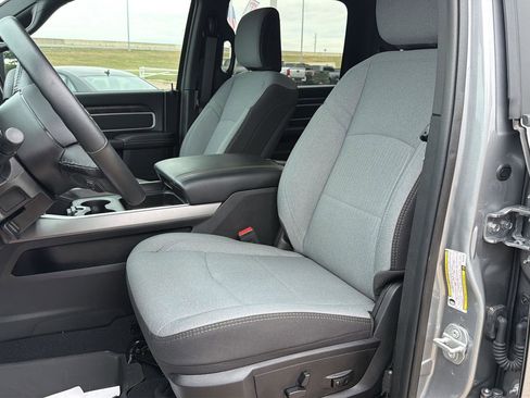 Used 2024 RAM 2500 Lone Star AWD/4WD image 14