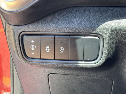 Certified 2023 Kia Soul LX w/ Option Group 015 FWD image 29