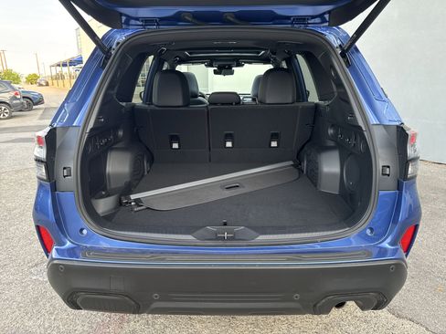 Certified 2025 Subaru Forester Touring w/ Touring Package image 30