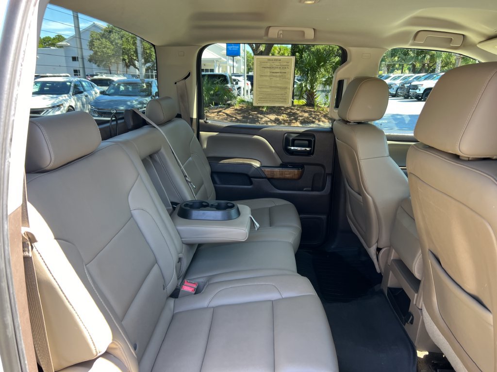 Used 2014 GMC Sierra 1500 SLT w/ SLT Crew Cab Value Package RWD image 19