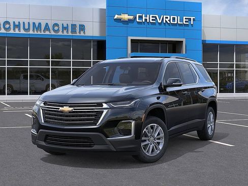 Used 2023 Chevrolet Traverse LT AWD/4WD image 6