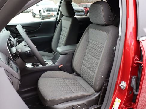 Used 2024 Chevrolet Equinox LT w/ LPO, Floor Liner Package image 9