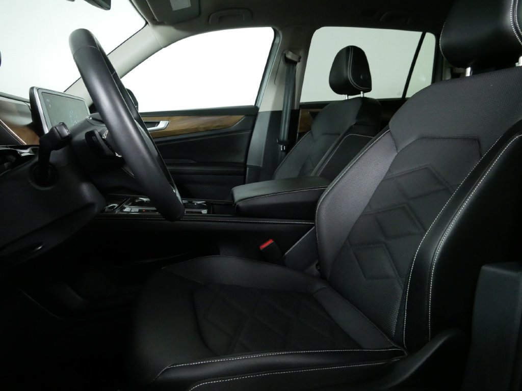 Used 2024 Volkswagen Atlas SE w/ Panoramic Sunroof Package AWD/4WD image 15