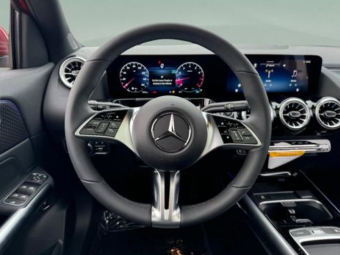 New 2026 Mercedes-Benz GLA 250 4MATIC image 17