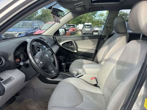 Used 2011 Toyota RAV4 Limited w/ Limited Extra Value Pkg AWD/4WD image 17