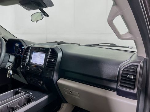 Used 2019 Ford F150 XL w/ Equipment Group 101A Mid AWD/4WD image 25