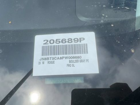 Used 2023 Nissan Rogue SL w/ SL Premium Package FWD image 19