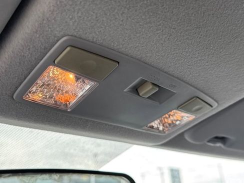 Used 2007 MAZDA MAZDA3 i Touring image 24