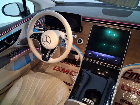 Used 2022 Mercedes-Benz EQS 450+ Sedan image 17