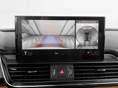 Certified 2023 Audi Q5 2.0T Premium Plus w/ Premium Plus Package image 32