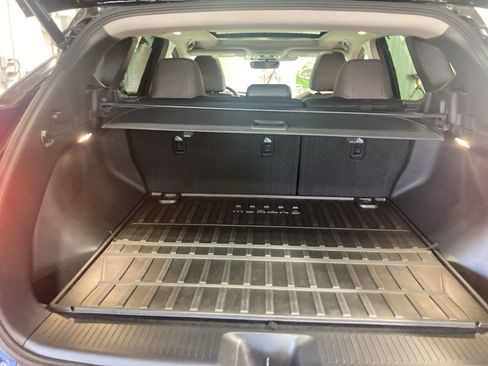 Used 2025 Nissan Murano Platinum w/ Cargo Package image 40