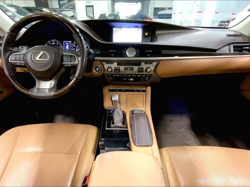 Used 2016 Lexus ES 350 image 14