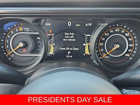 New 2025 Jeep Gladiator Willys image 18