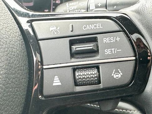 Used 2024 Honda Accord Touring image 11