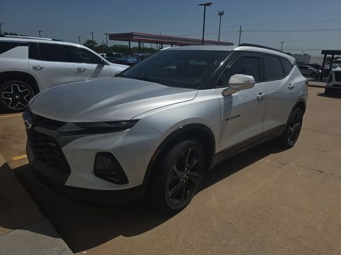 Used 2021 Chevrolet Blazer RS w/ Enhanced Convenience Package FWD image 1