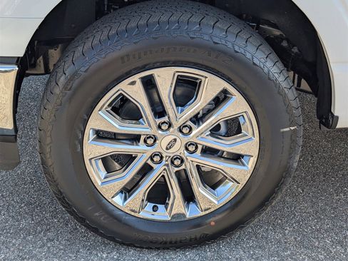 New 2026 Ford F150 Lariat w/ Equipment Group 501A Mid image 13