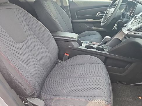 Used 2014 GMC Terrain SLE FWD image 30