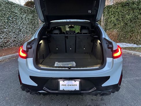 Used 2023 BMW X4 M40i image 22