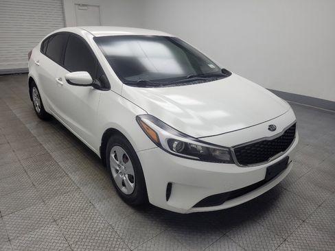 Used 2017 Kia Forte LX FWD image 13