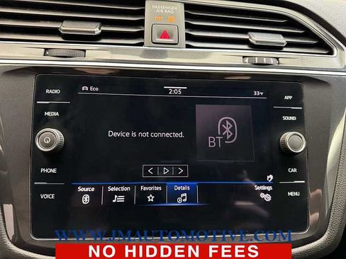 Used 2021 Volkswagen Tiguan SE R-Line image 24