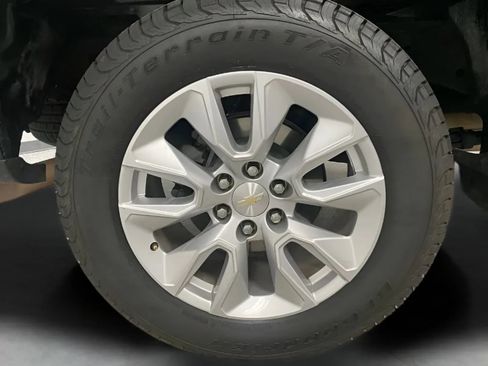 Used 2021 Chevrolet Silverado 1500 Custom RWD image 26