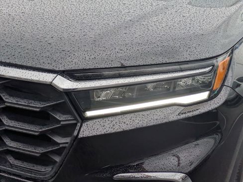 Certified 2025 Honda Pilot EX-L image 12