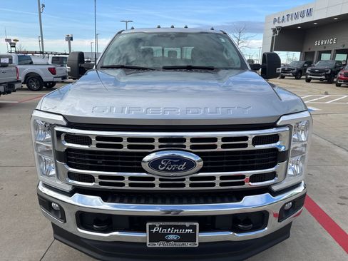 Used 2024 Ford F350 XLT w/ 360-Degree Camera Package image 8