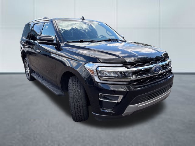 Used 2024 Ford Expedition Limited AWD/4WD image 5