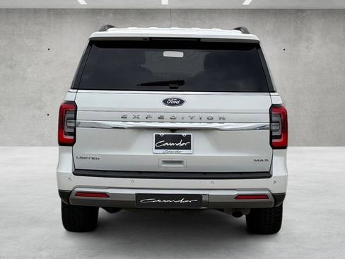 Used 2022 Ford Expedition Max Limited image 15