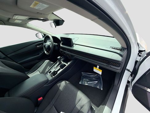 New 2026 Honda Accord LX image 24