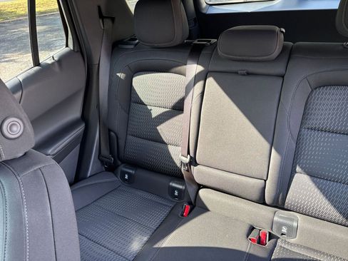 Used 2025 Chevrolet Equinox LT image 22