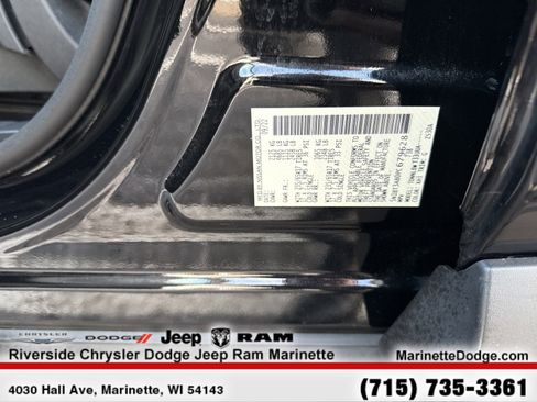 Used 2023 Nissan Rogue S image 14