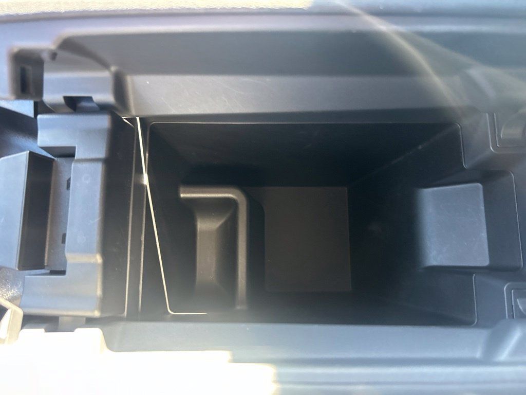 Certified 2023 Nissan Rogue SV AWD/4WD image 19