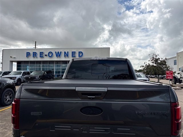 Used 2019 Ford F150 Raptor w/ Equipment Group 802A Luxury AWD/4WD image 14
