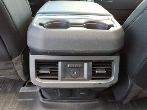 Used 2023 Ford F350 Lariat w/ Lariat Ultimate Package AWD/4WD image 16