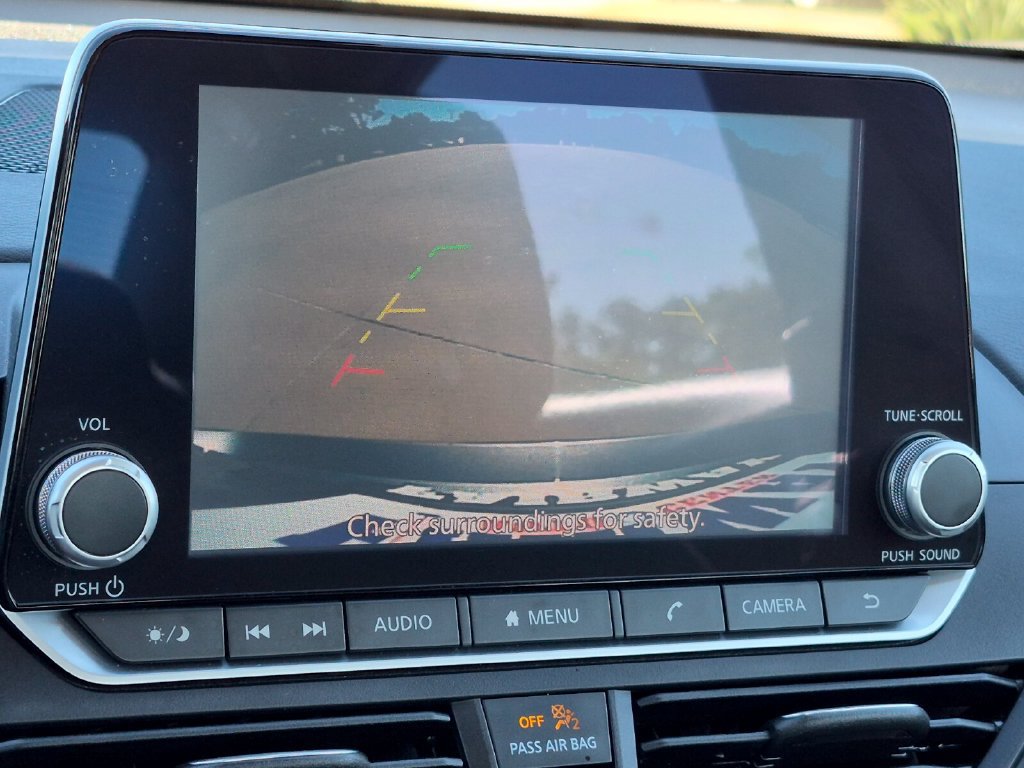 Used 2023 Nissan Altima 2.5 SV FWD image 22