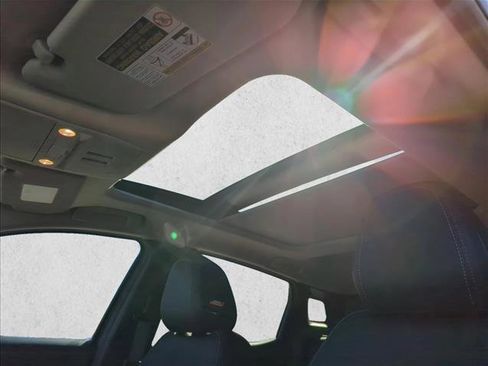 New 2026 Nissan Kicks SR w/ SR Premium Package image 17