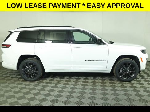 New 2026 Jeep Grand Cherokee L Limited AWD/4WD image 2