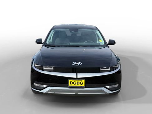 Certified 2024 Hyundai Ioniq 5 SEL image 8