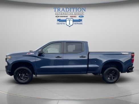 Used 2021 Chevrolet Silverado 1500 LT Trail Boss w/ Bed Protection Package image 2
