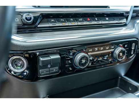 Used 2023 Chevrolet Silverado 1500 High Country w/ Technology Package image 25